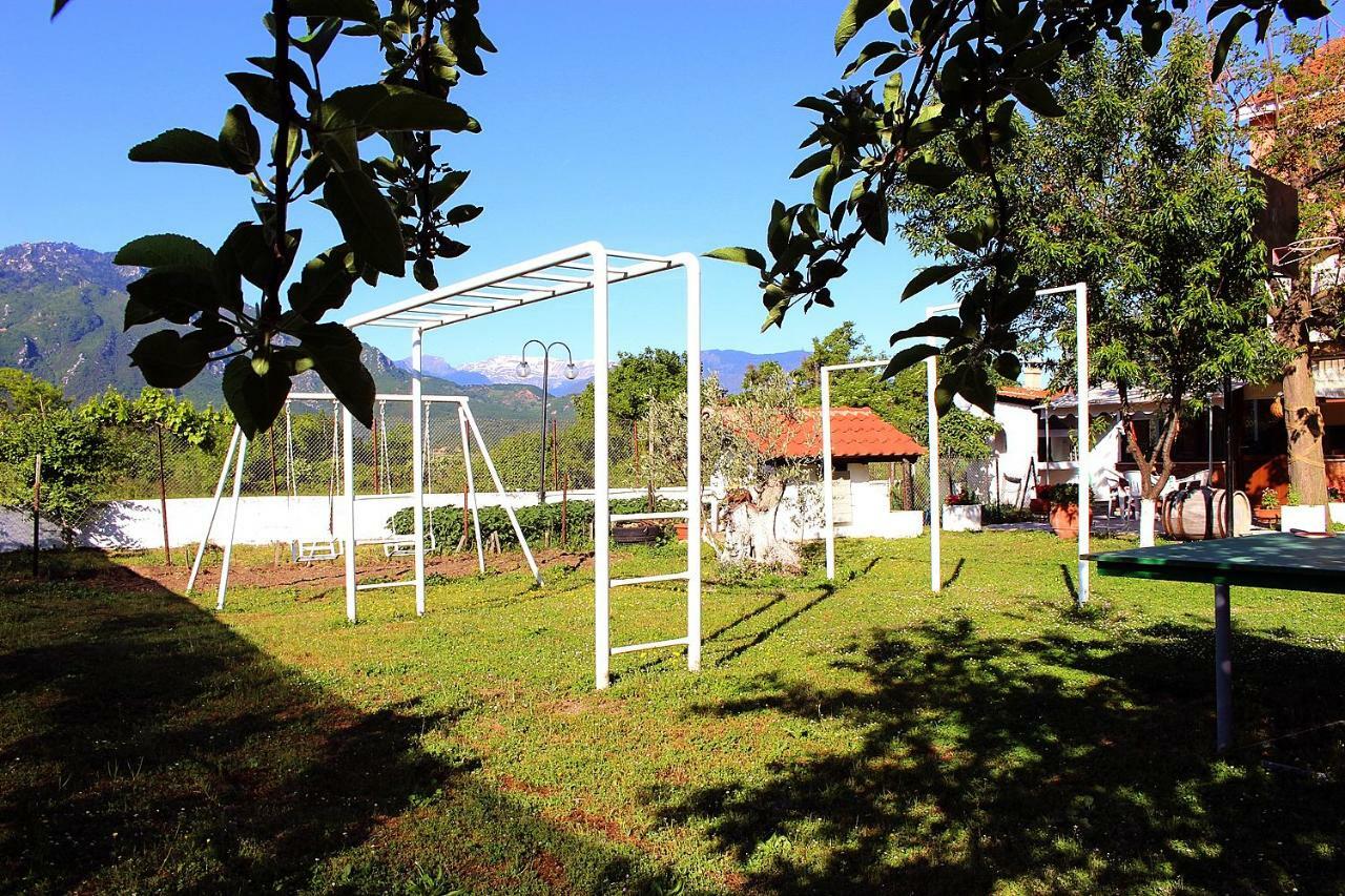 Pomegranate Tree House - Meteora Kalambaka Exterior foto